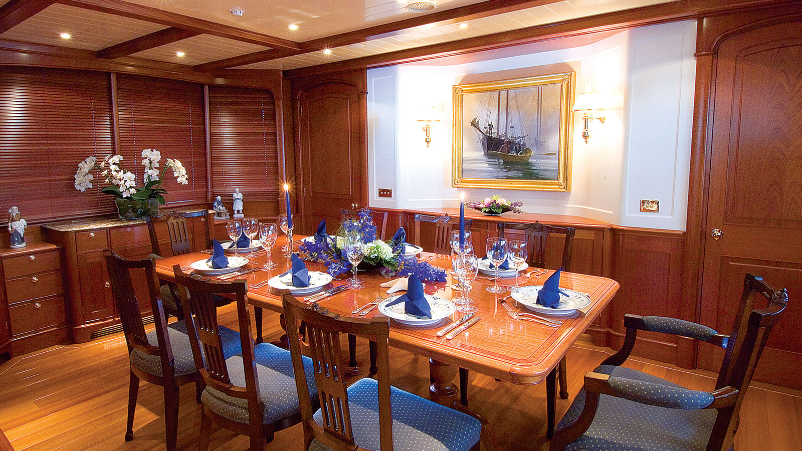 arcadia royal huisman dining